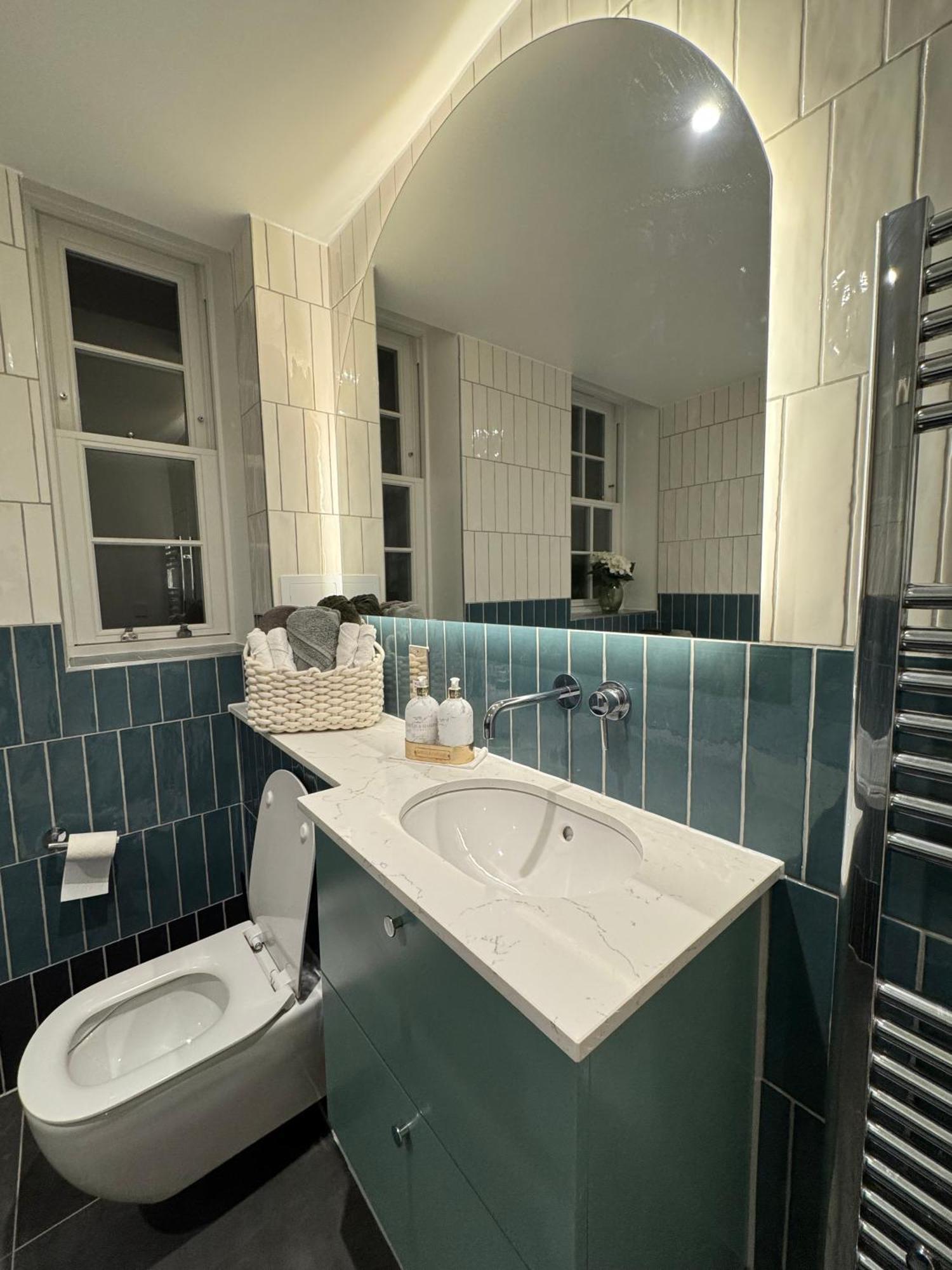 High Luxury Flat For 6 People Close To Earl's Court Zone 1 Appartement