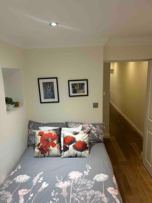 Portobello 2-bed Apartamento *