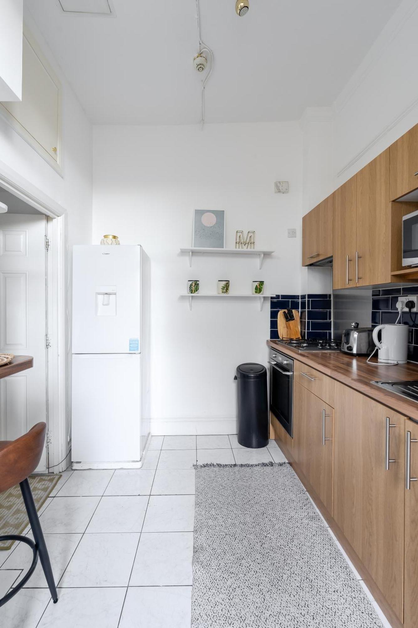 Apartment West Flat With Balcony