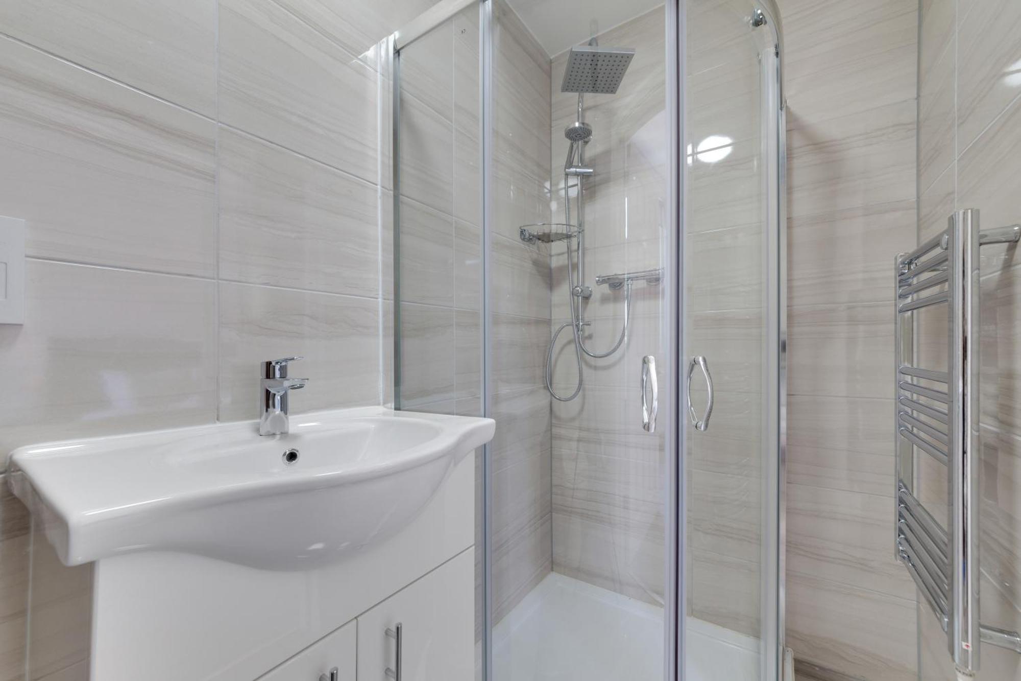 Apartment By Valiance *