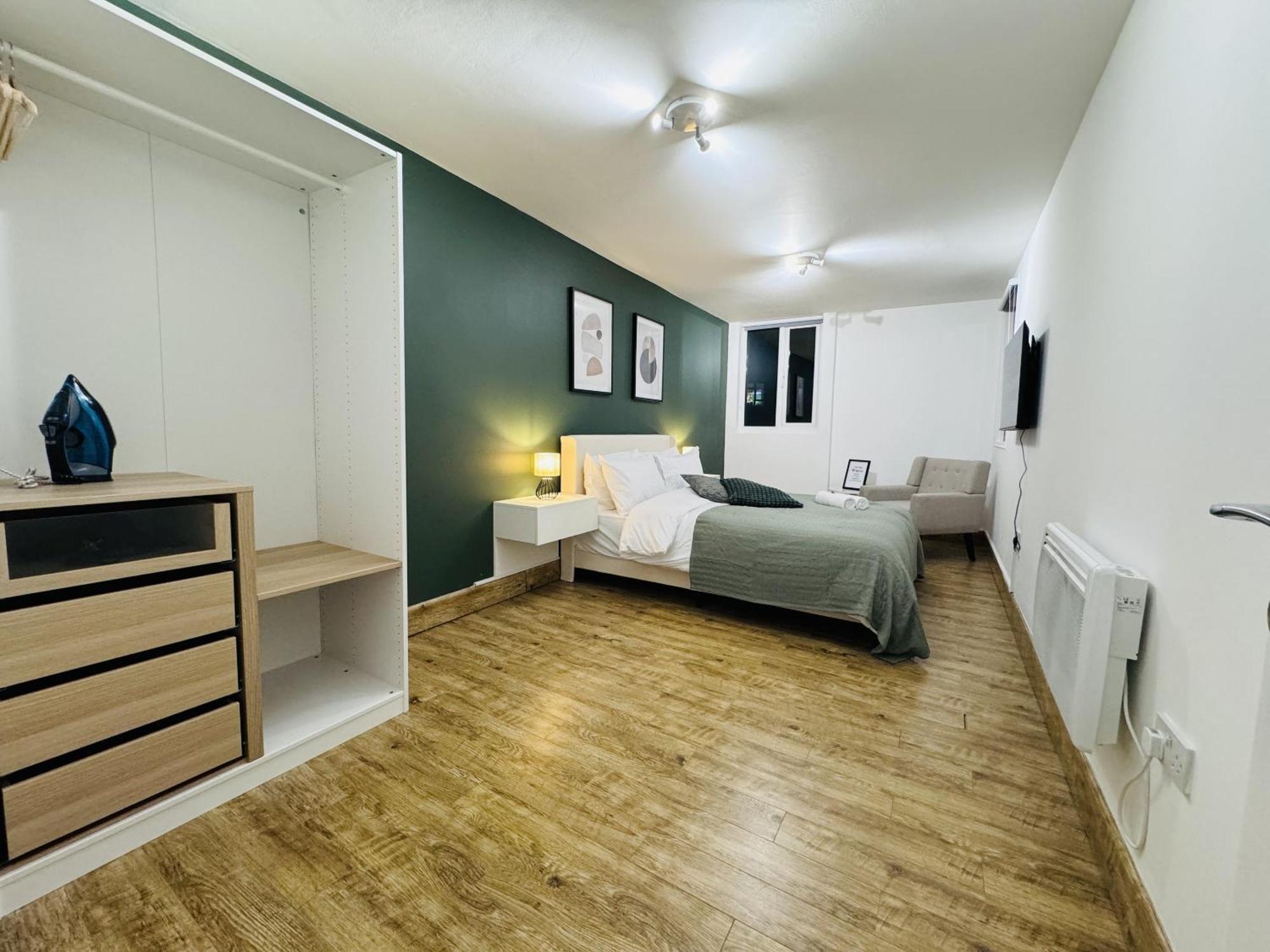 The Edge Ft5 Apartment