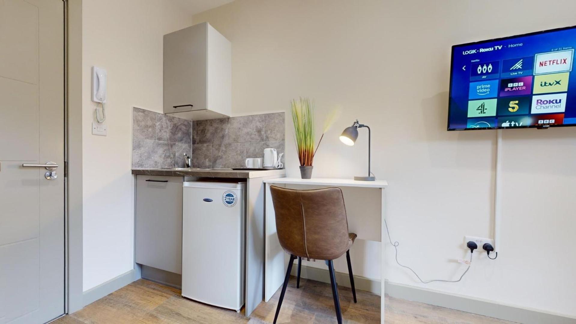 Battersea Serviced Apartment