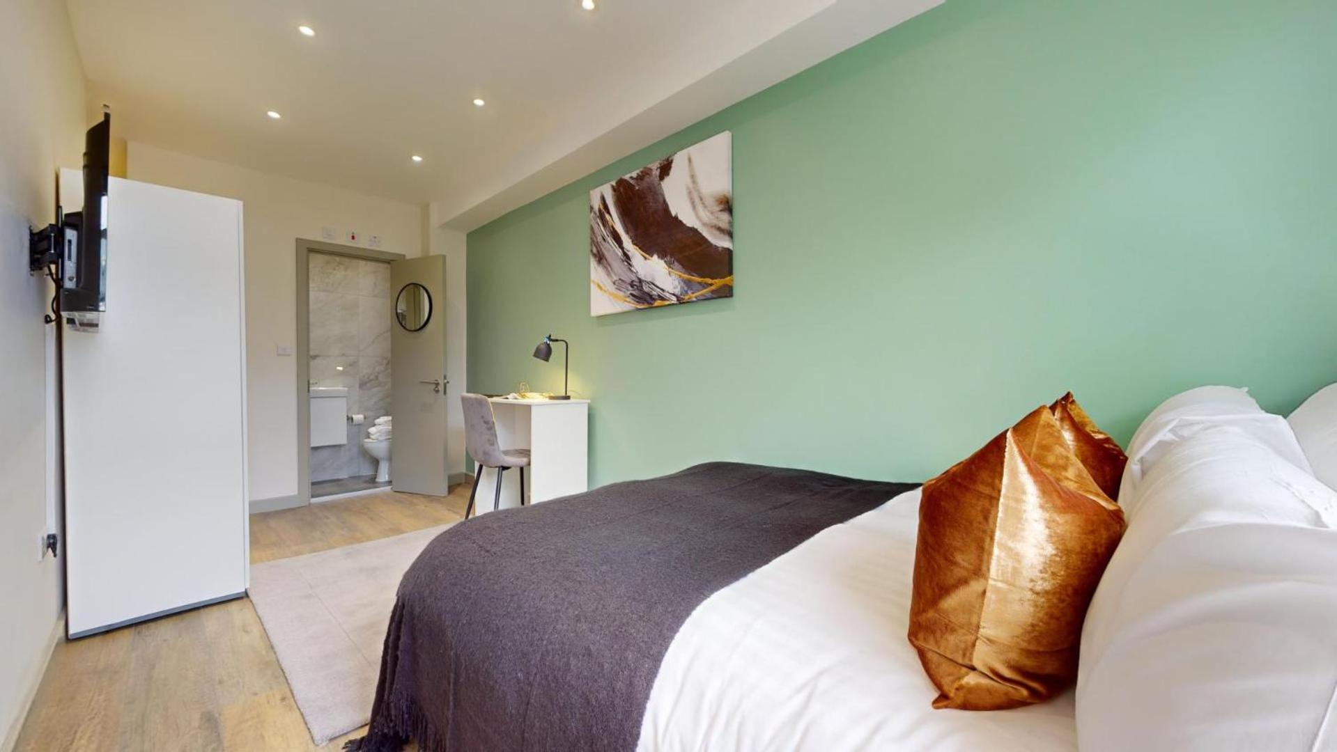 Battersea Serviced Apartment