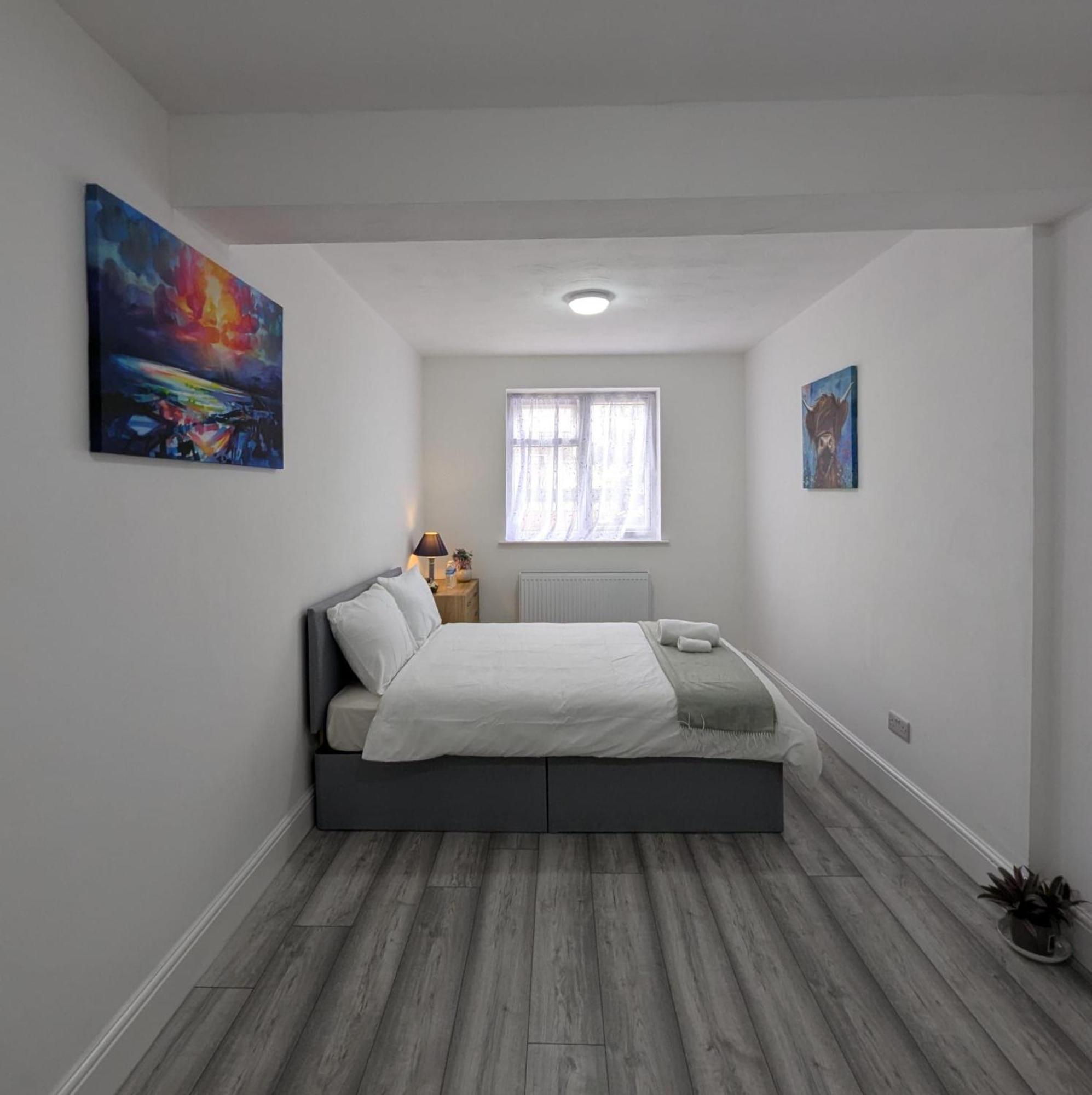 Cosy 2 Bedroom - Greenwich * Londen