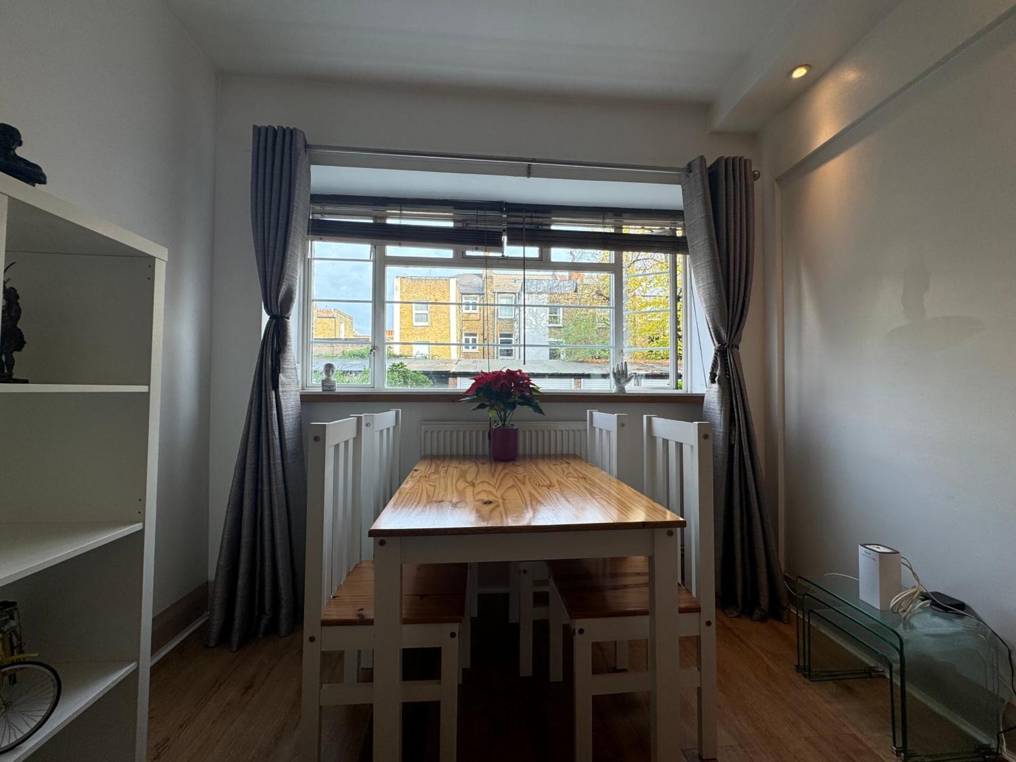 Apartment Serene 1bd Flat 7 Mins From Clapham Common
