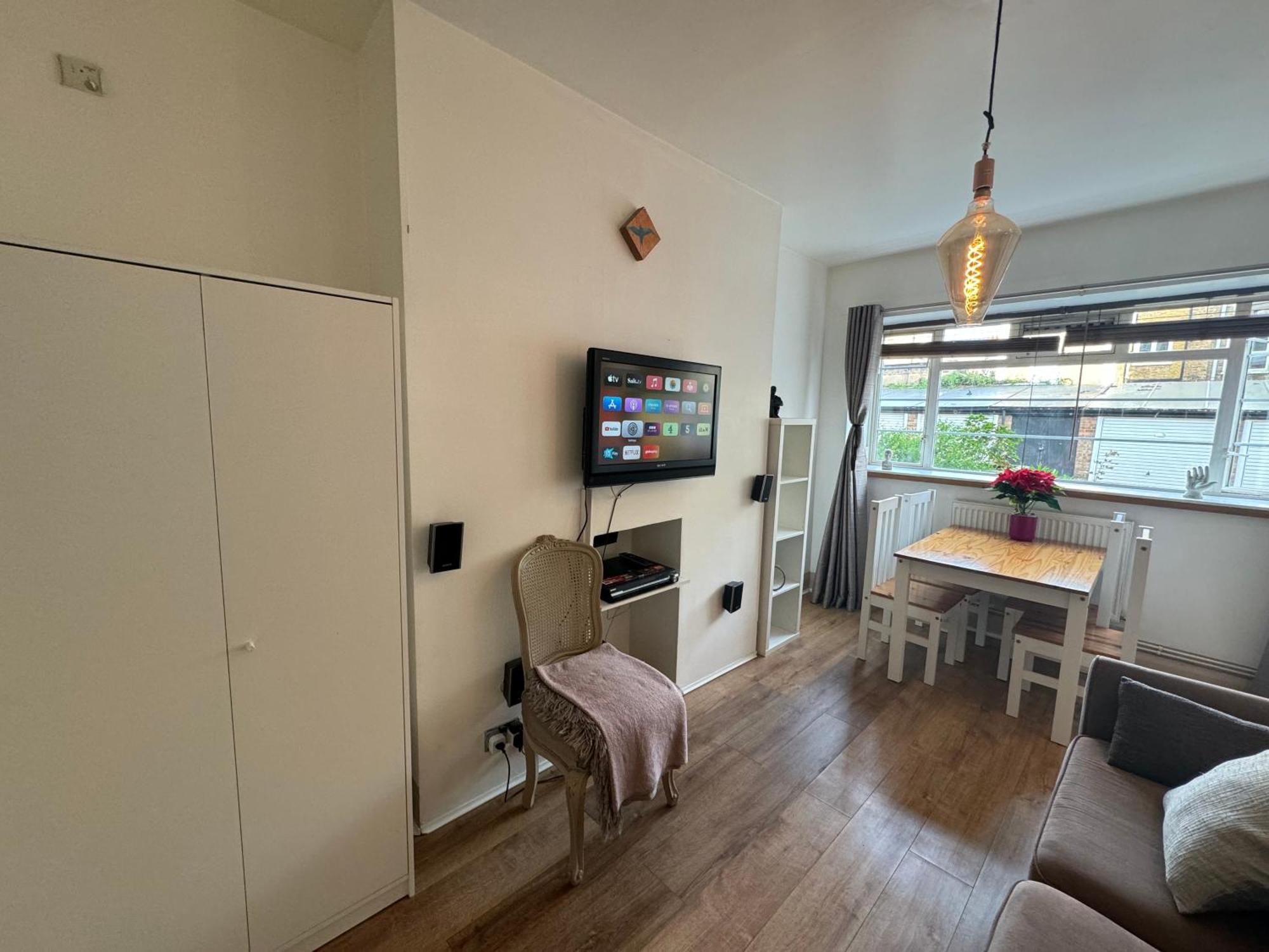 Serene 1bd Flat 7 Mins From Clapham Common Apartment London