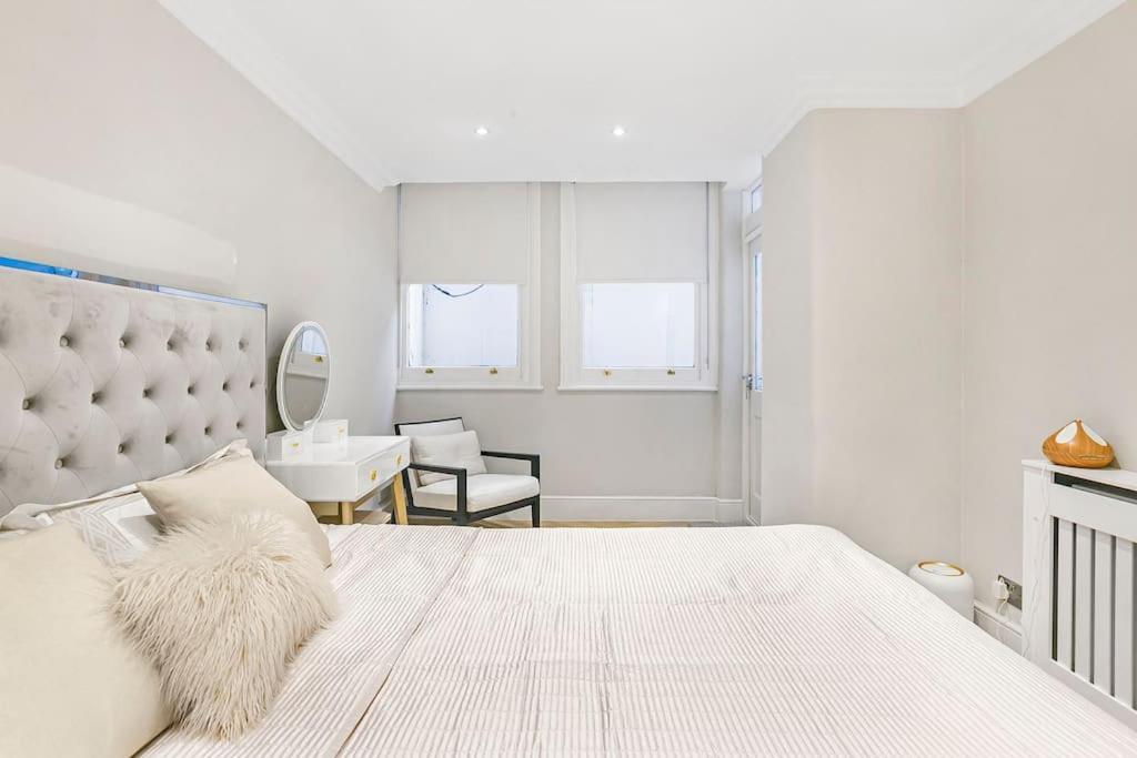 3-bed Next To Harrods With Underfloor Heating * London