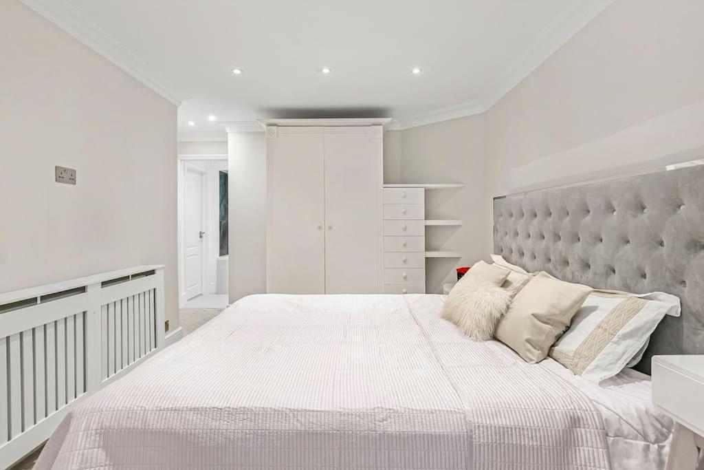 3-bed Next To Harrods With Underfloor Heating Apartment *