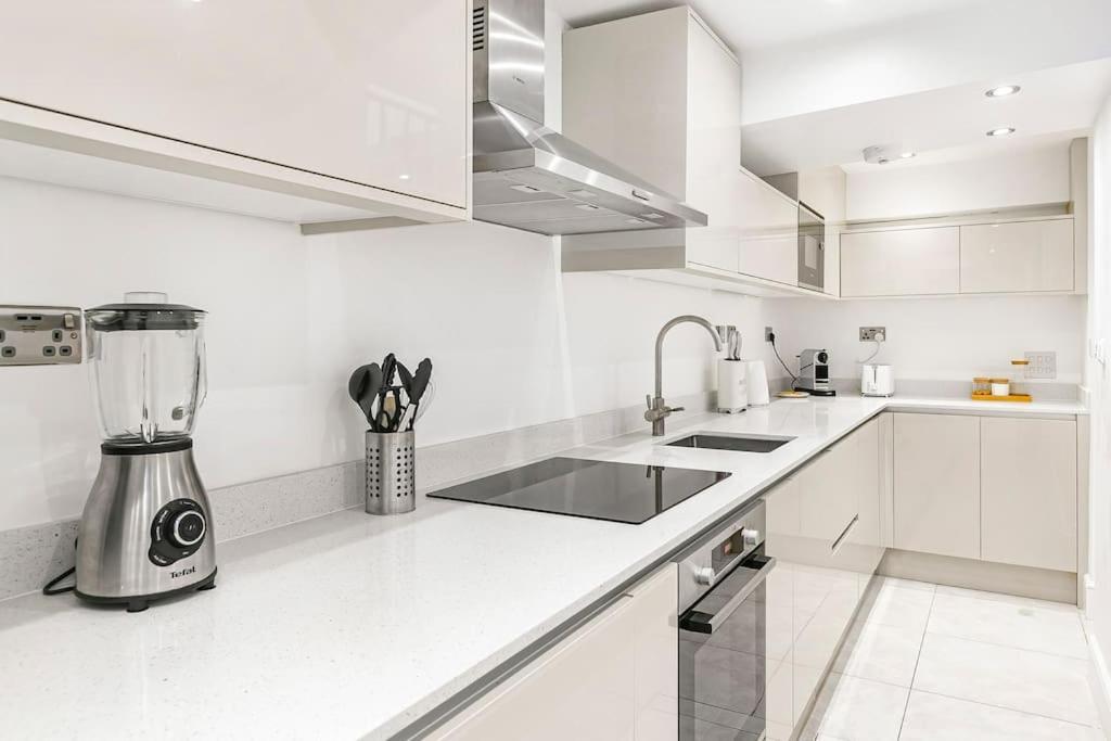 Apartment 3-bed Next To Harrods With Underfloor Heating *