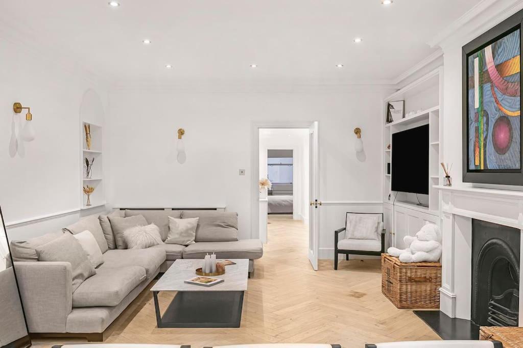 3-bed Next To Harrods With Underfloor Heating Apartment London