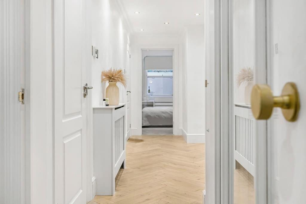 3-bed Next To Harrods With Underfloor Heating