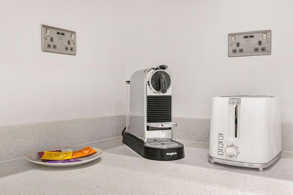 Apartment 3-bed Next To Harrods With Underfloor Heating *
