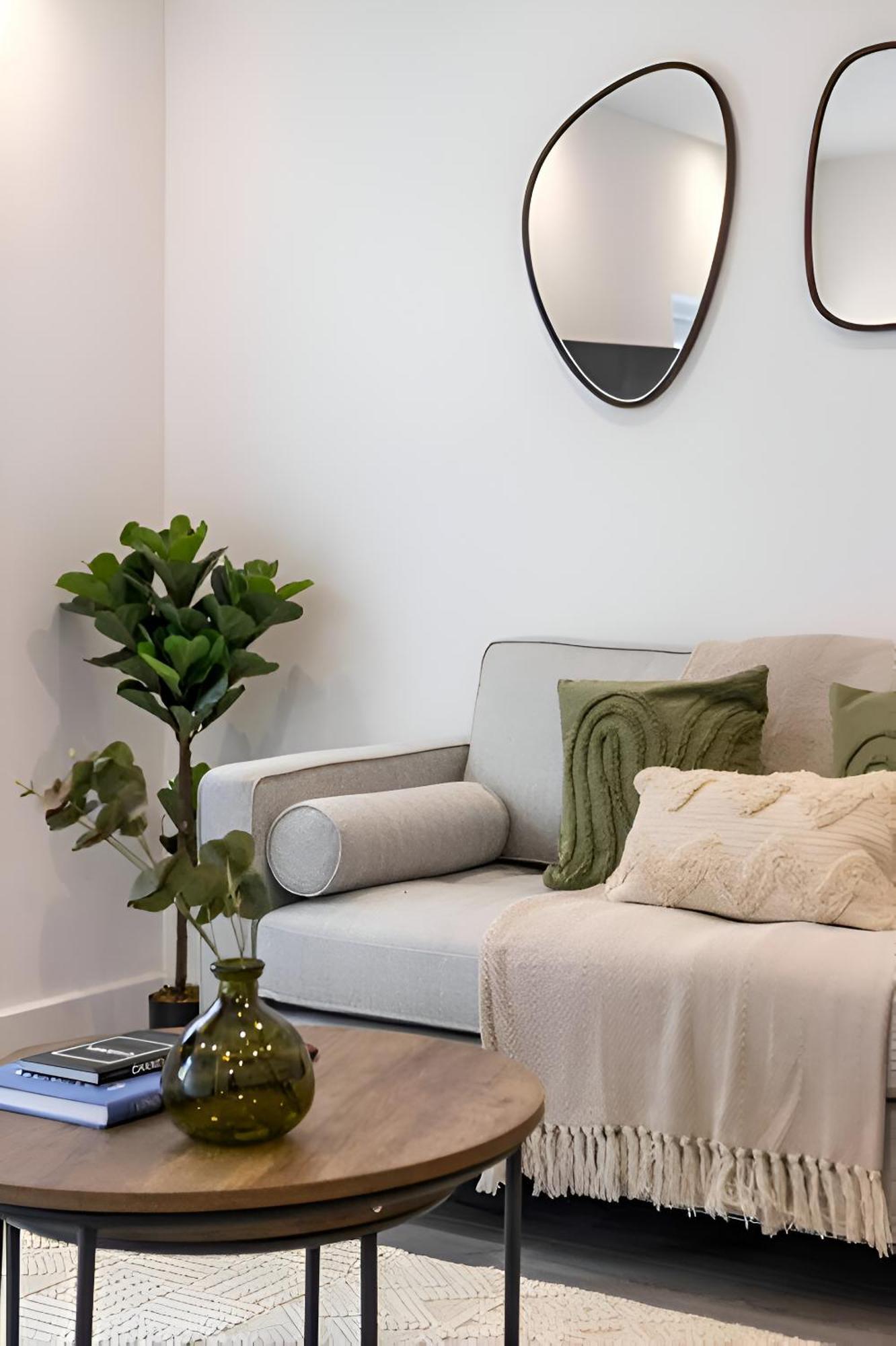 Tranquil Garden In Neasden, Apartment *