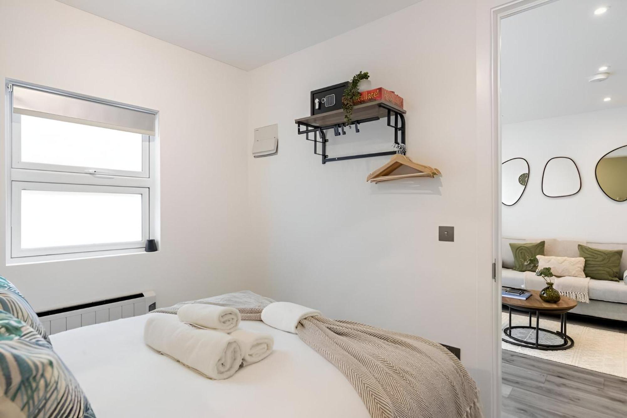Apartment Tranquil Garden In Neasden, London