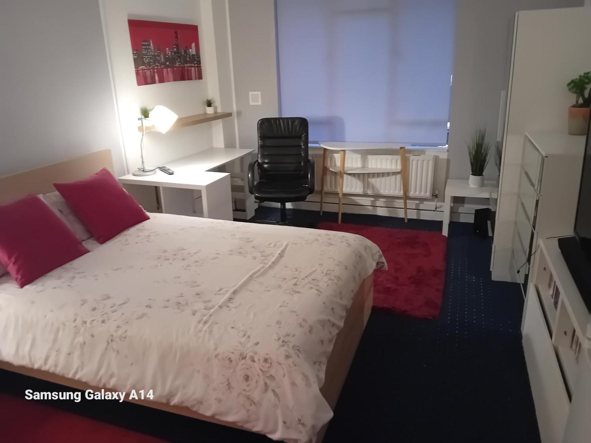 63 John Aird Court * London