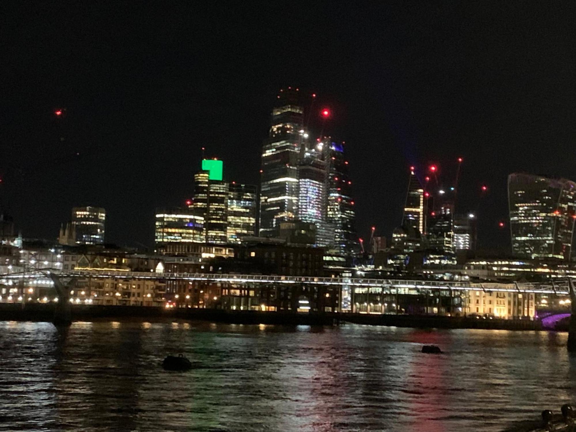 Grandeaur 2-bedrooom In Royal Asenal With Riverview * London