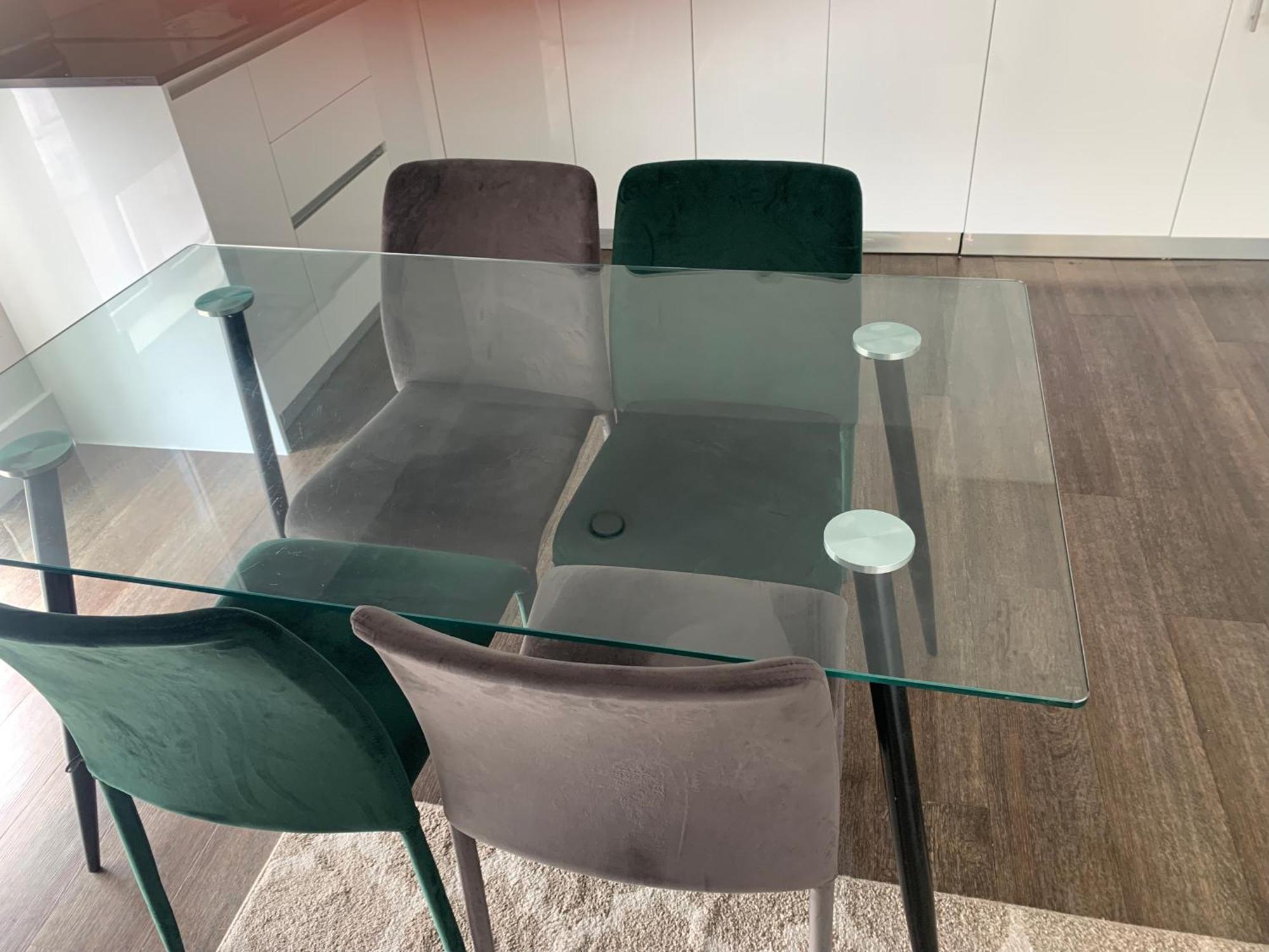 Apartment Grandeaur 2-bedrooom In Royal Asenal With Riverview London