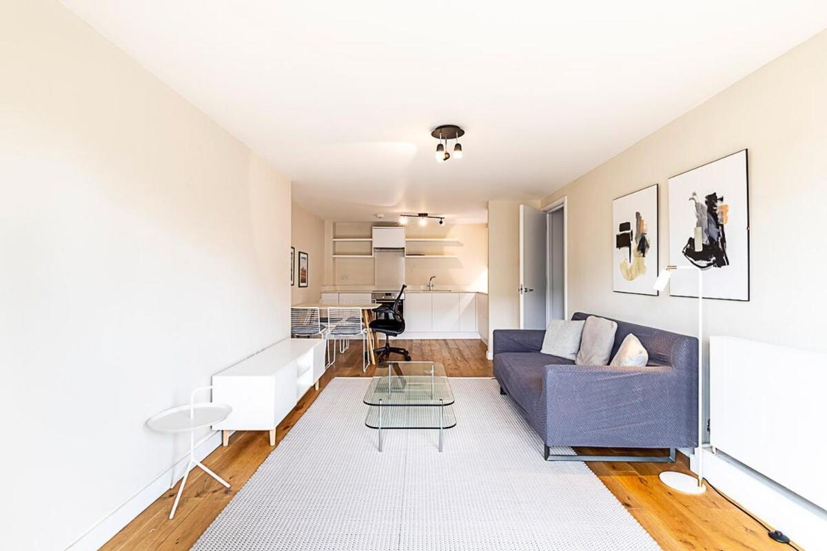 Modern With Balcony London