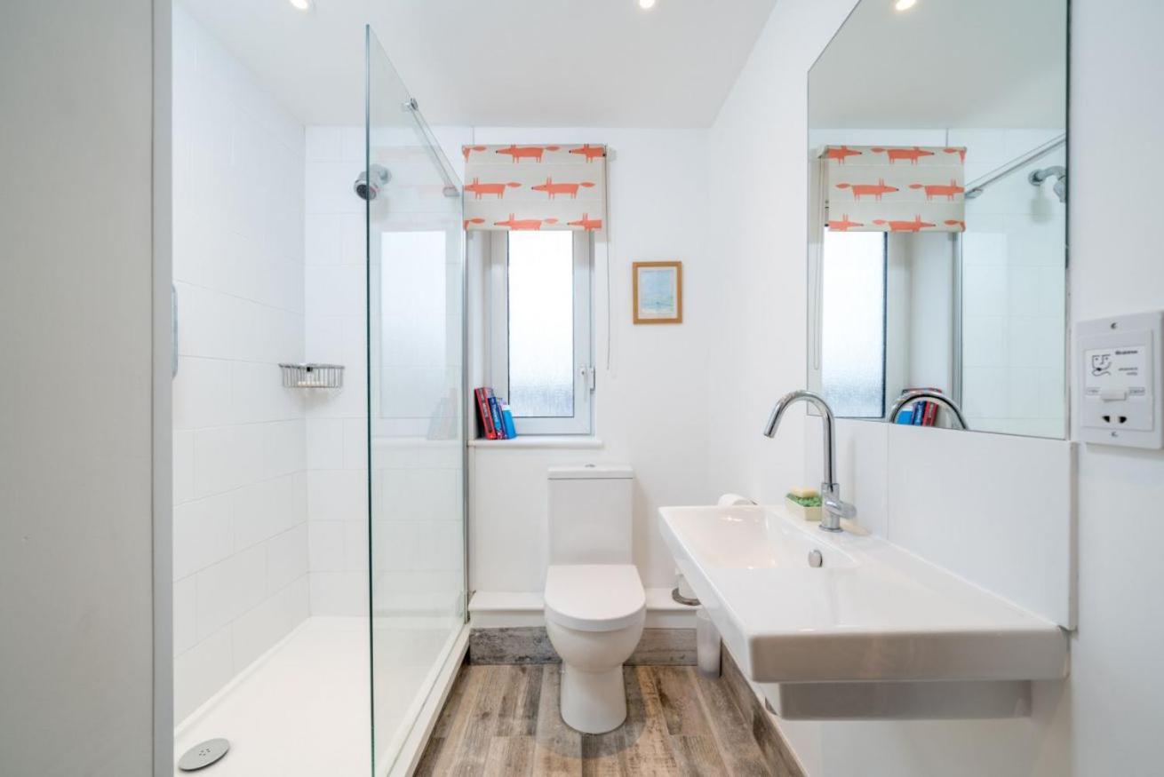 Apartment Stylish Flat Between Bridge & Tower Bridge *