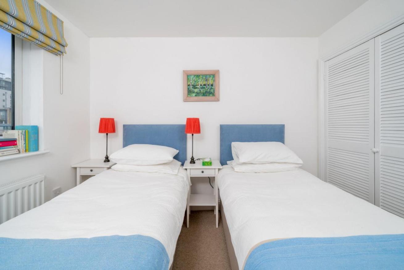 Stylish Flat Between Bridge & Tower Bridge *