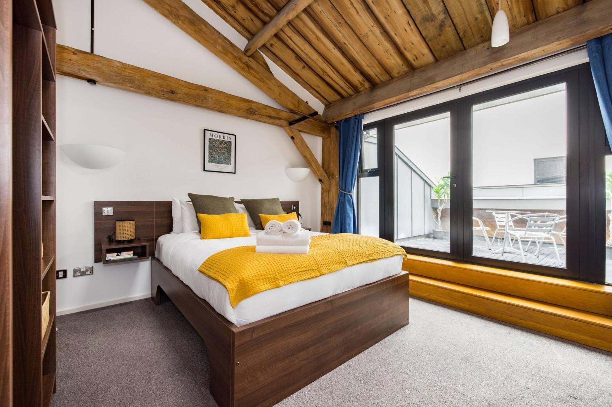 Apartment Wild Roses Serviced - Excel Warehouse 2 London