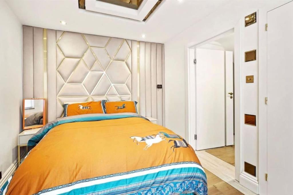 Holiday home Designer Luxury Mews House In Knightsbridge Minutes From Harrods *