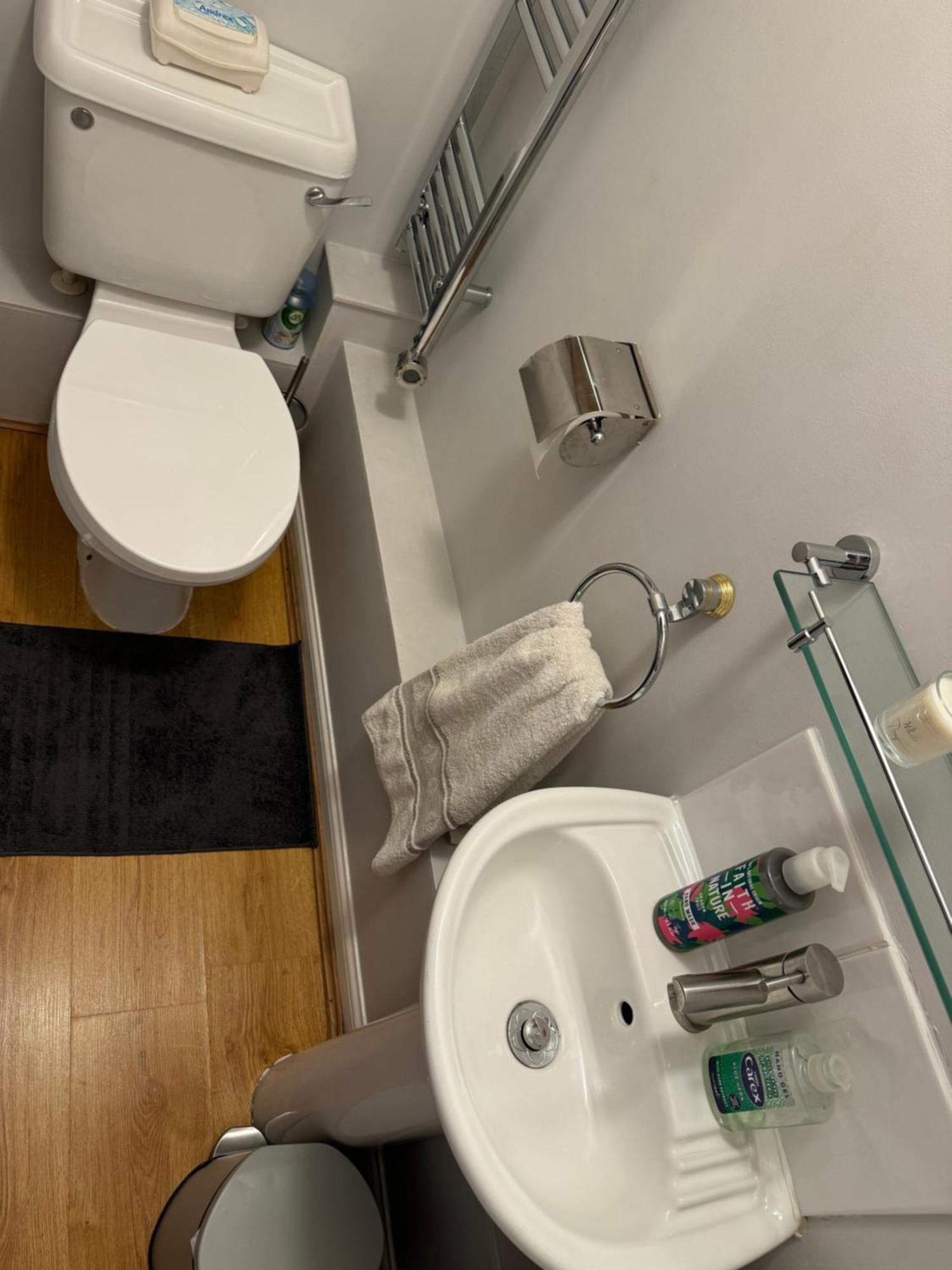 Waterfront Double With Fireplace In The Heart Of Royal Docks Accommodatie bij particulieren