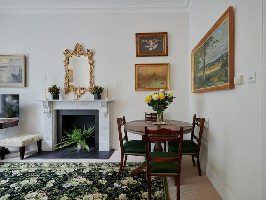 Lovely Chelsea In Quiet Neighbourhood London