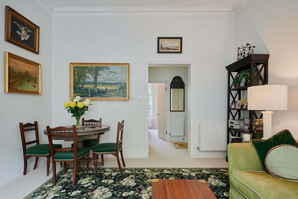 Apartment Lovely Chelsea In Quiet Neighbourhood *