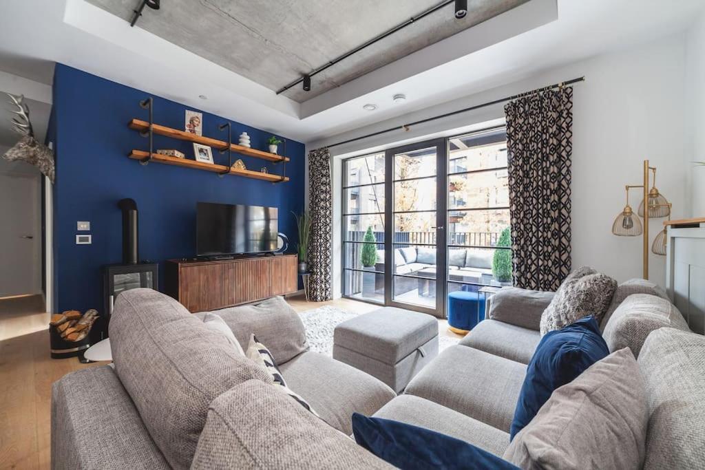 New Luxury 2 Bed London