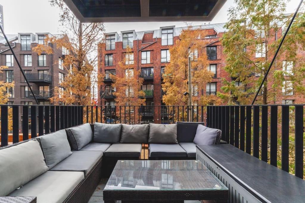 New Luxury 2 Bed Apartment