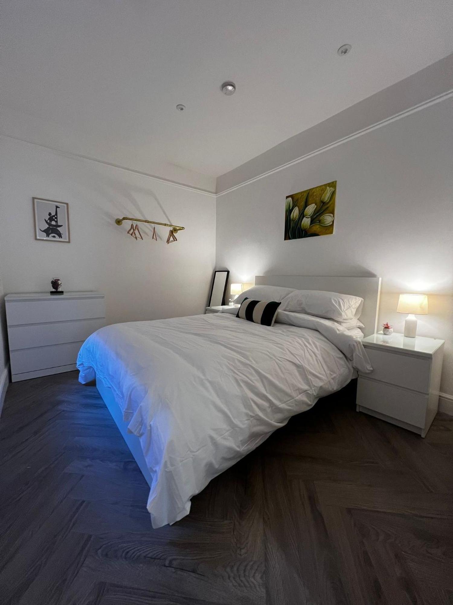 New 2 Bed Mansion Flat In Chinatown! Apartment *