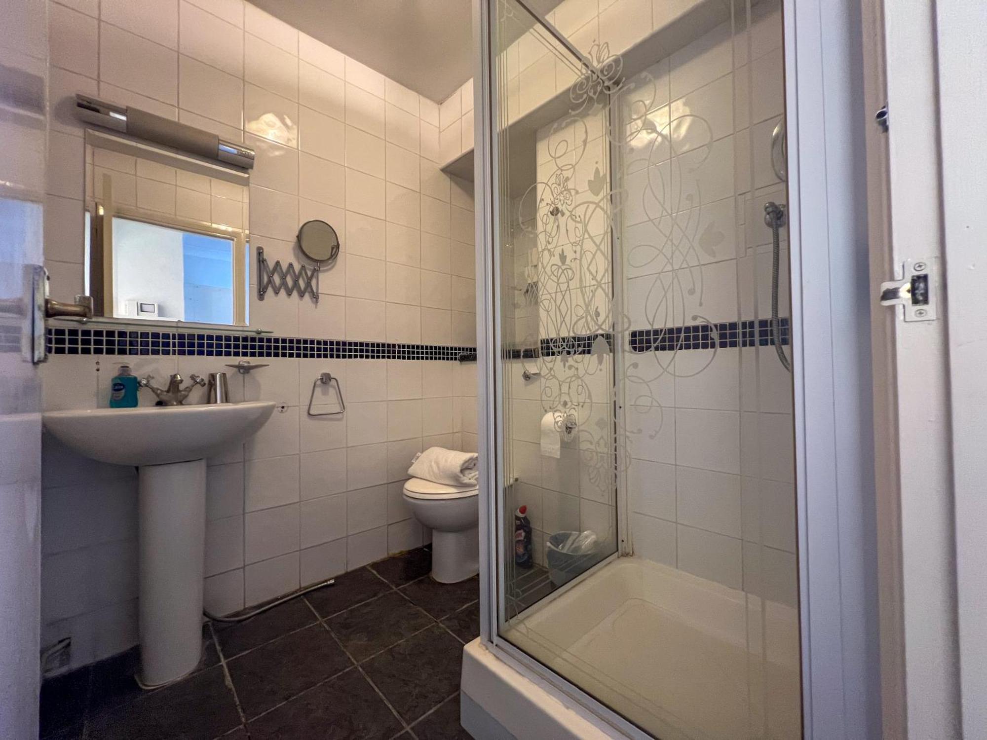 Apartment Hertford Court
