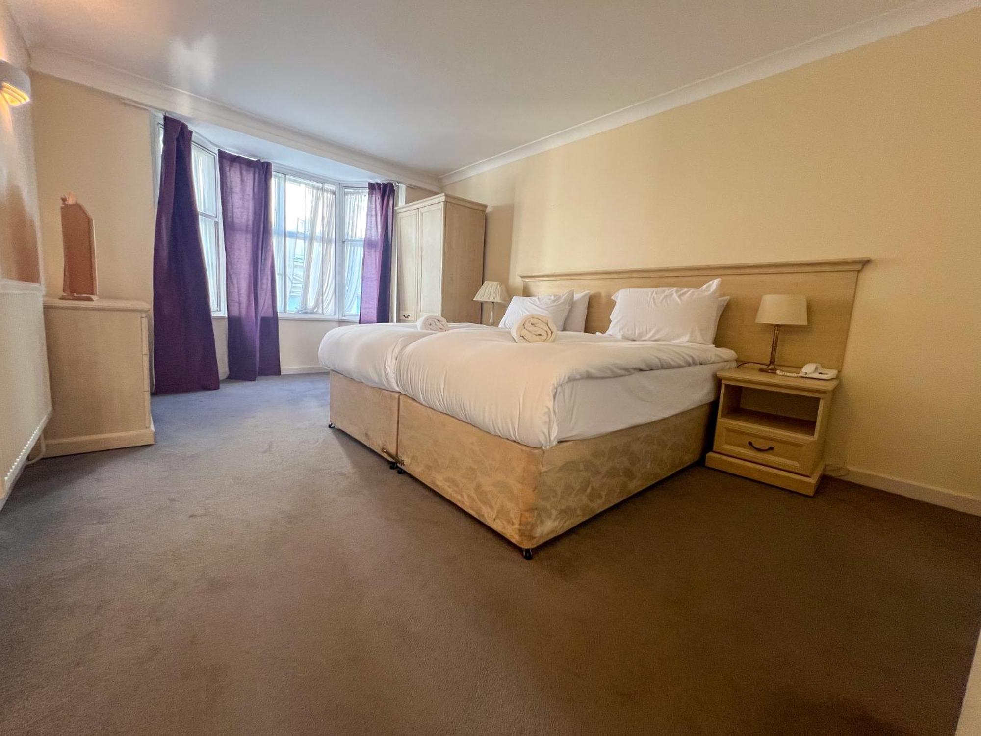 Hertford Court Apartment *