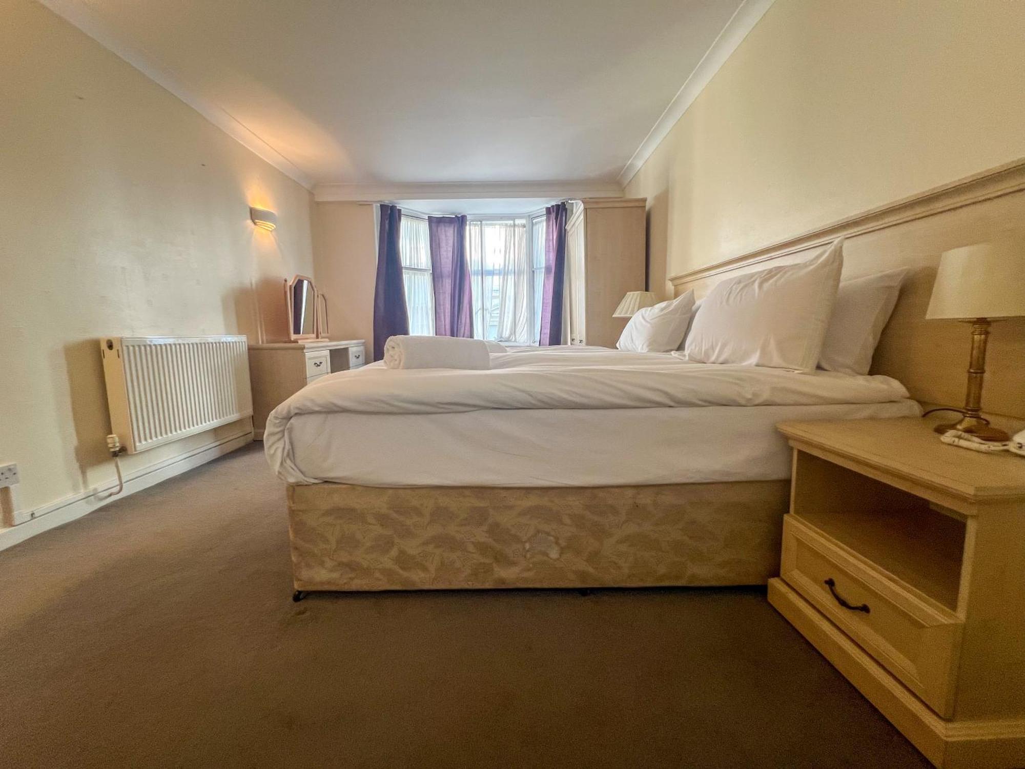 Hertford Court Apartment *