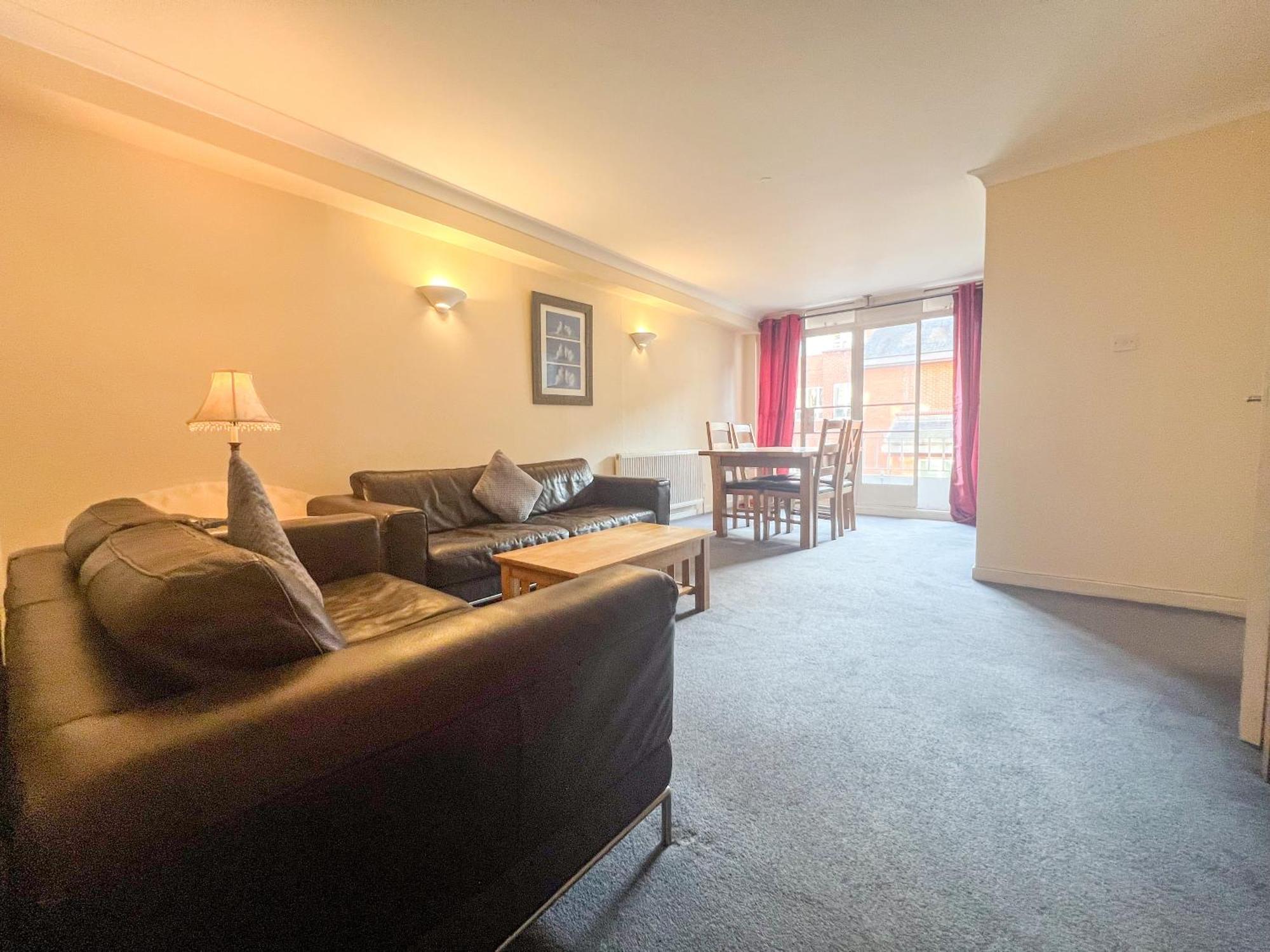 Hertford Court Apartment *