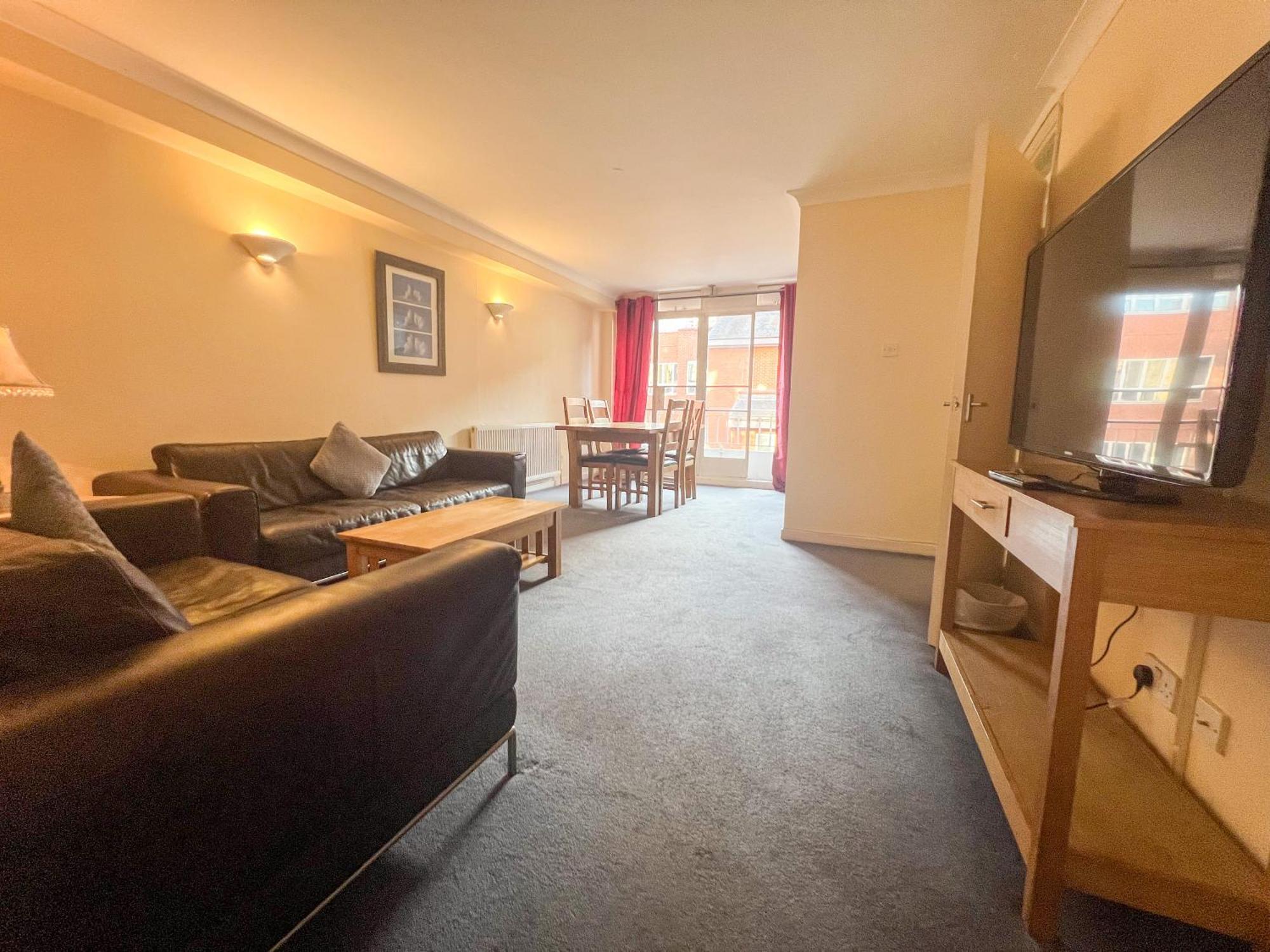 Hertford Court Apartment *