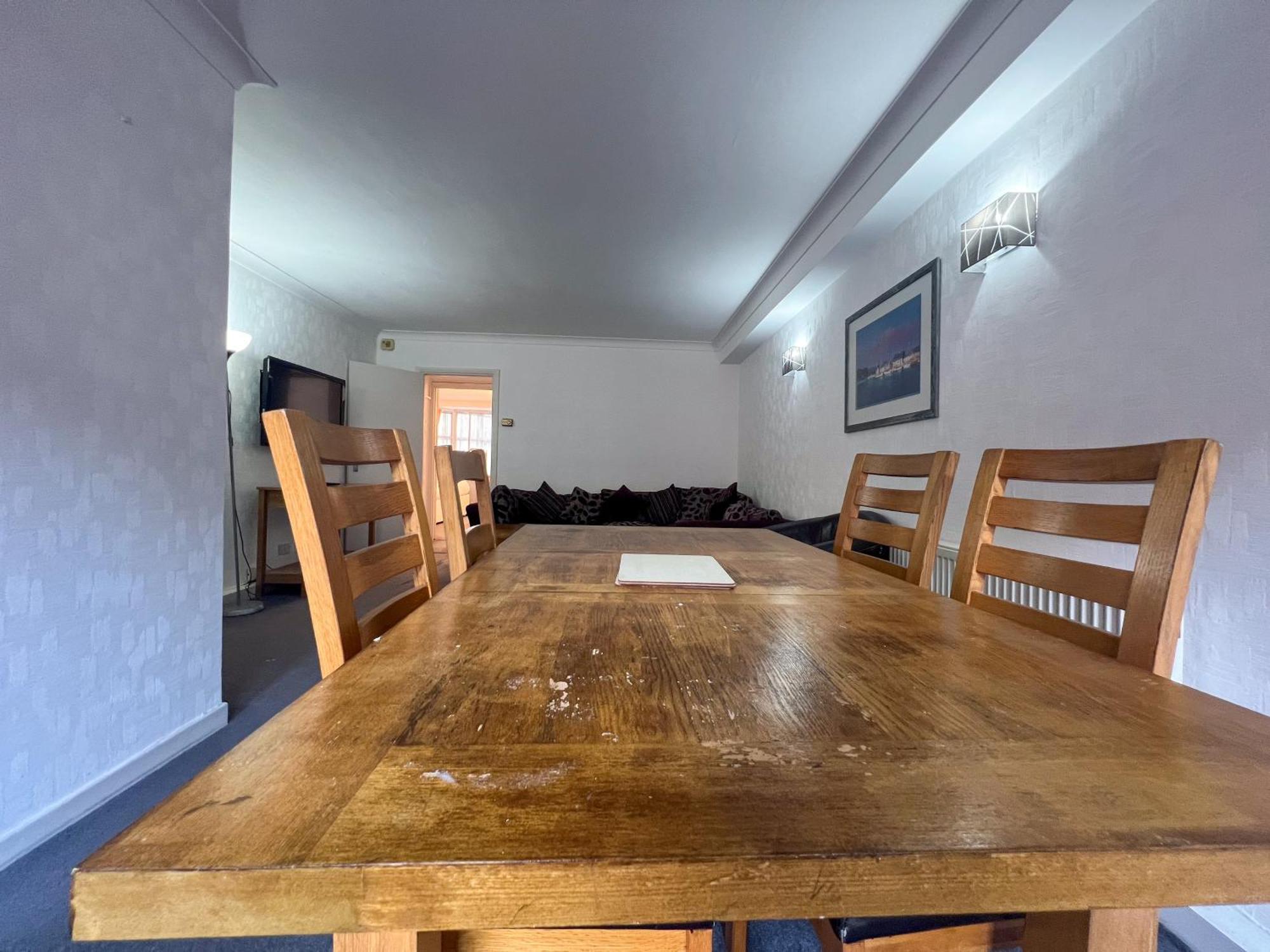 Apartment Hertford Court London