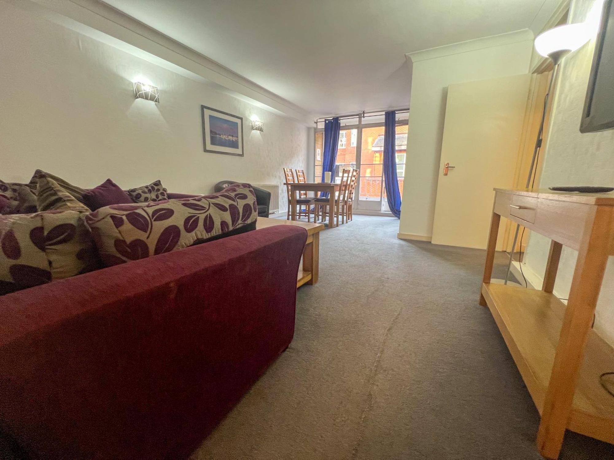 Apartment Hertford Court