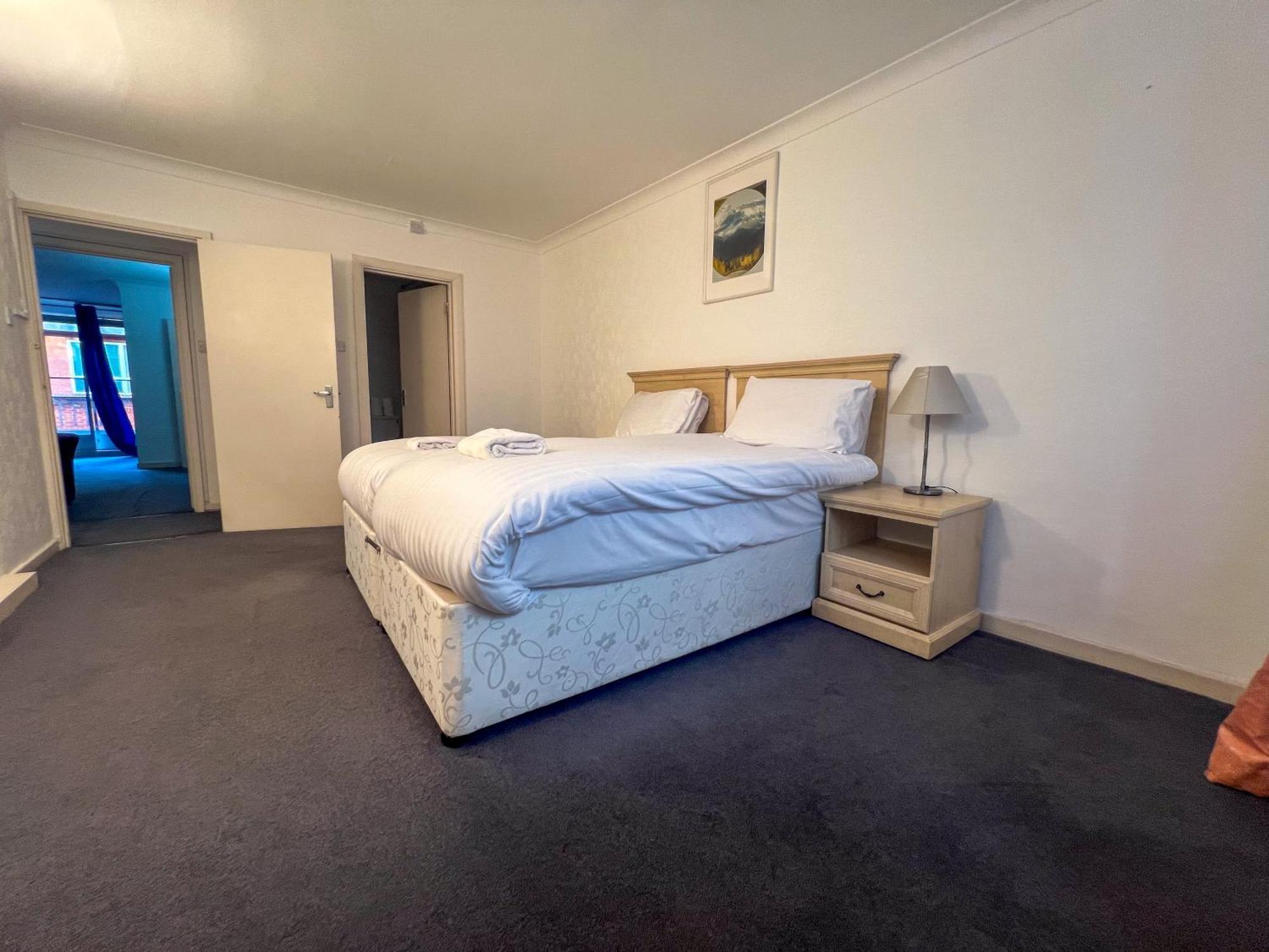 Apartment Hertford Court