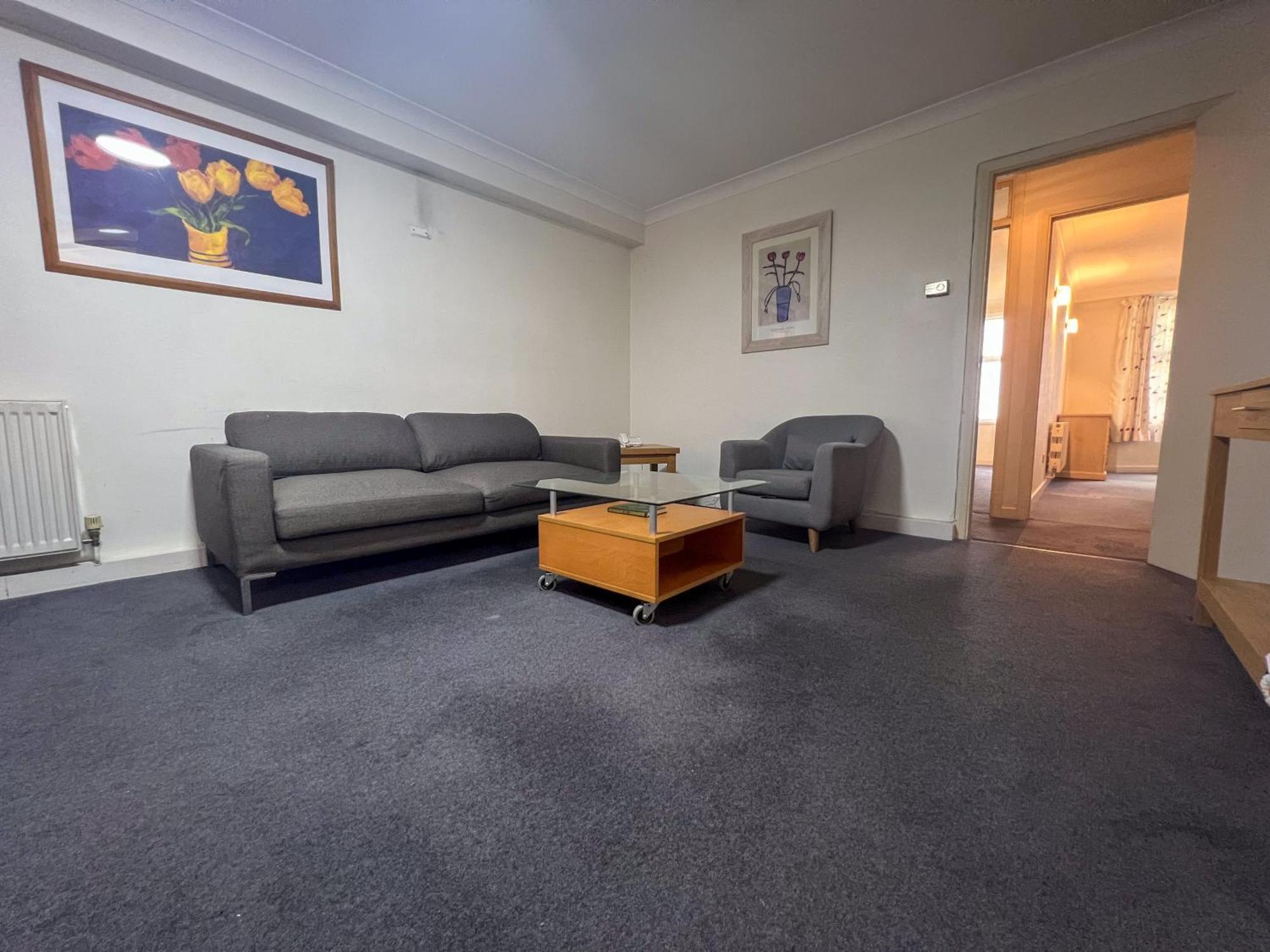 Hertford Court