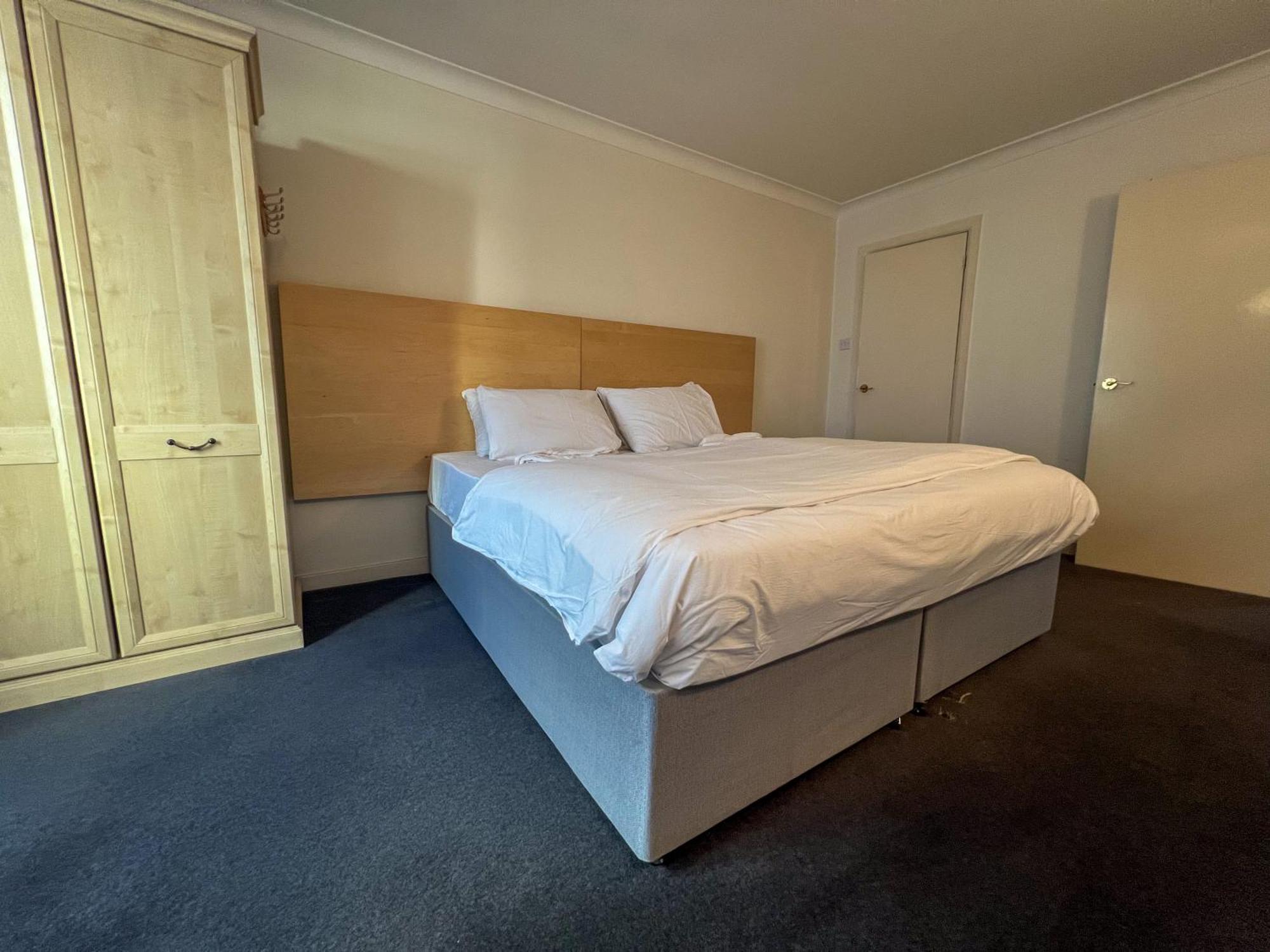 Apartment Hertford Court