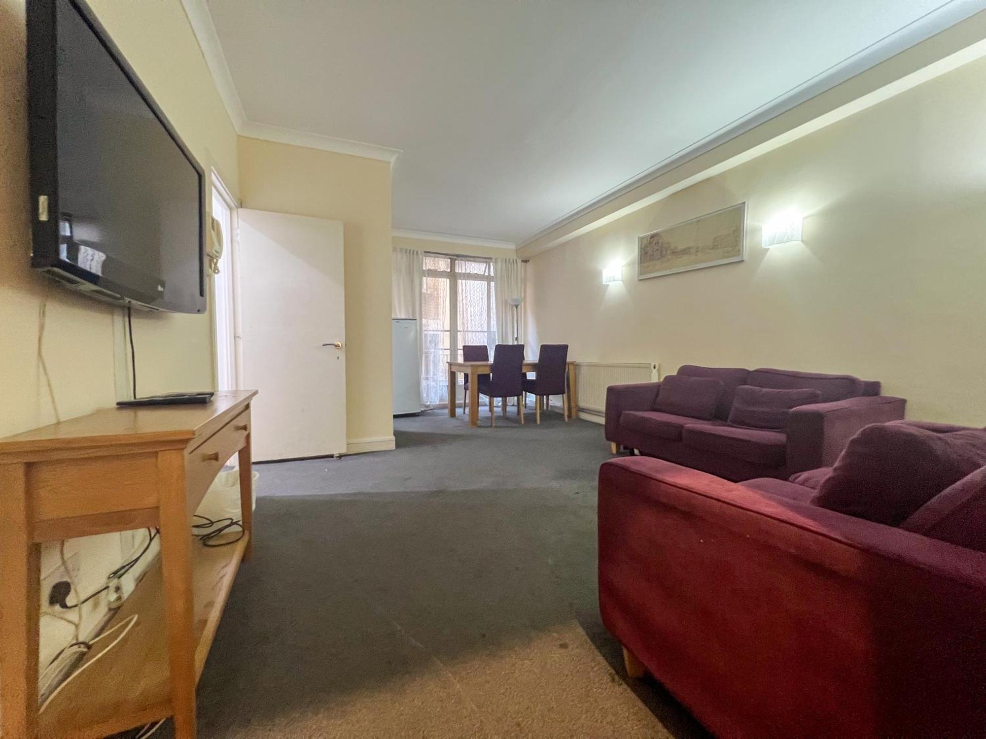 Apartment Hertford Court *