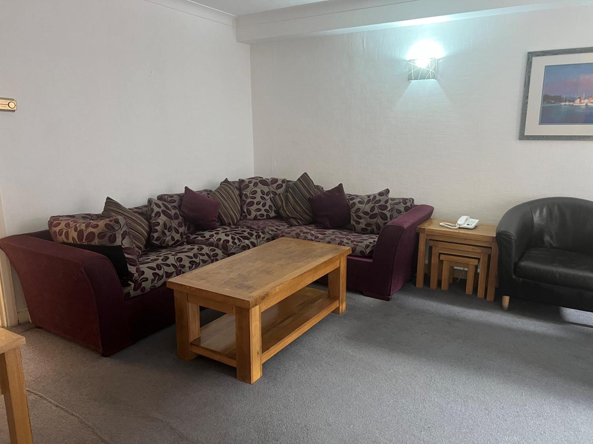 Hertford Court Apartment *