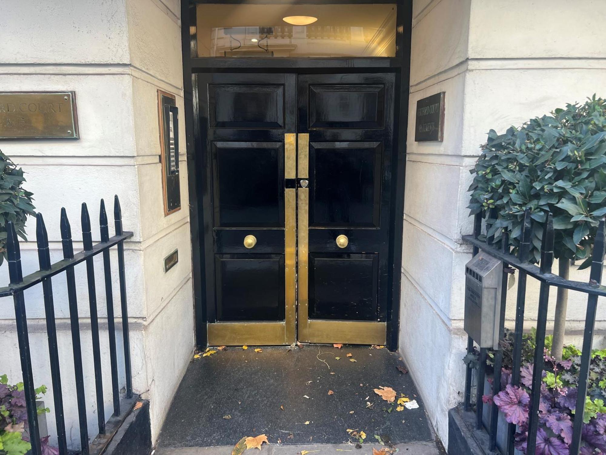 Hertford Court London