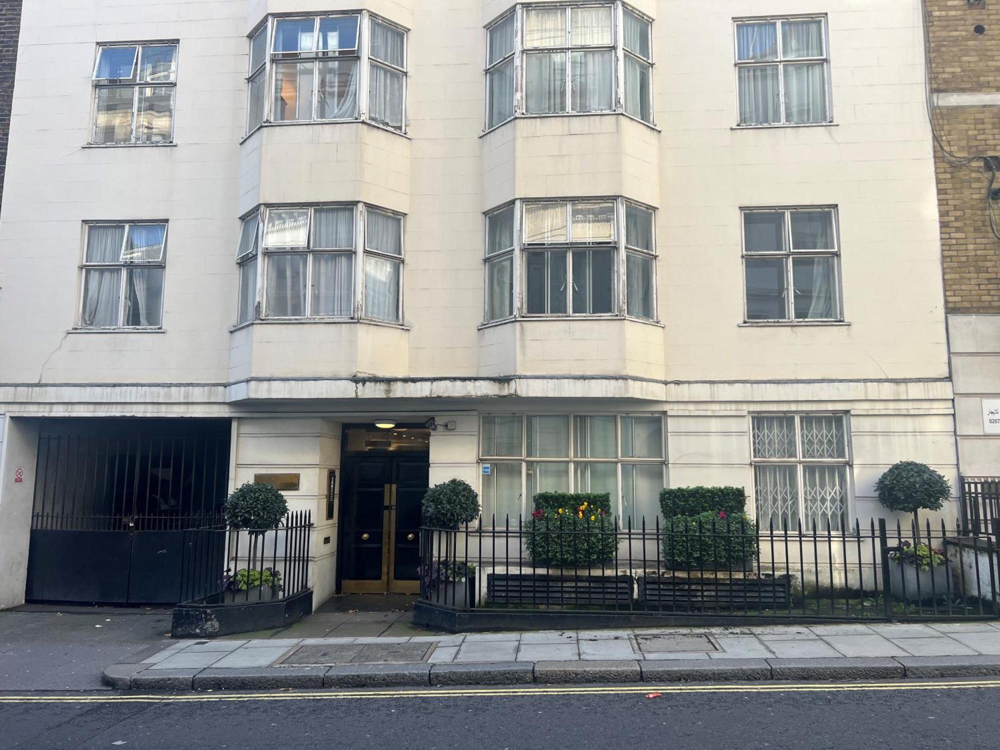 Hertford Court Apartment London