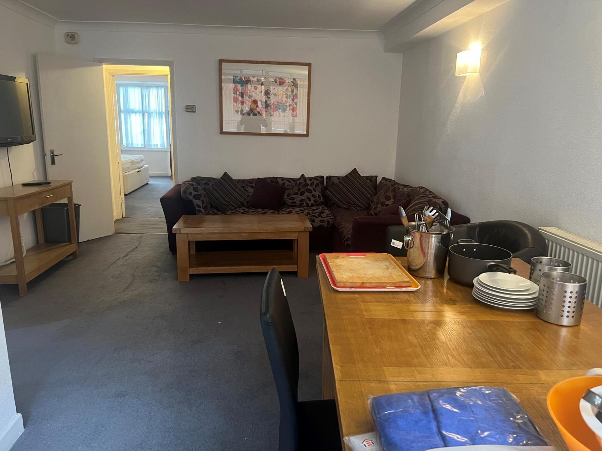 Apartment Hertford Court *