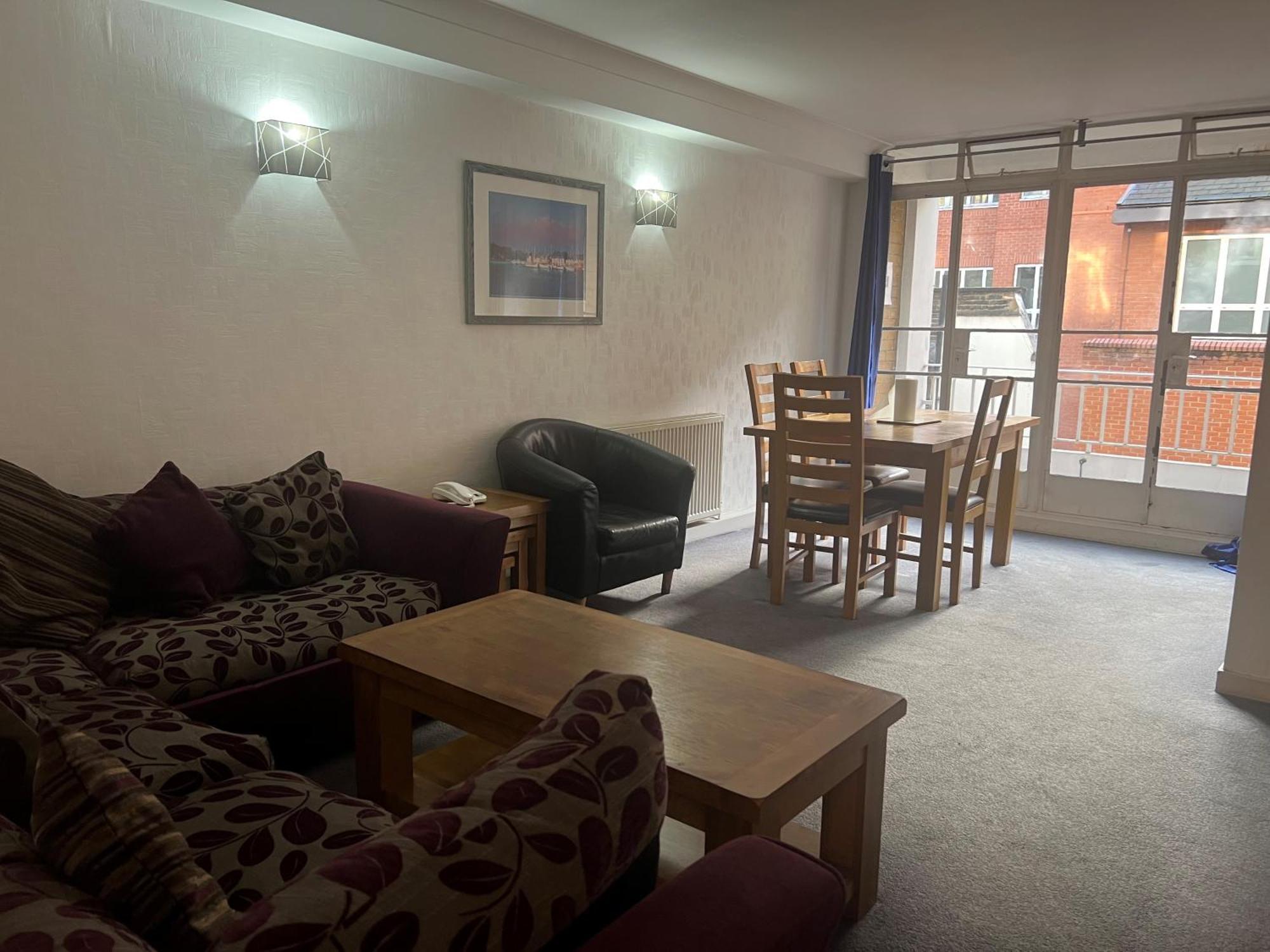 Hertford Court Apartment