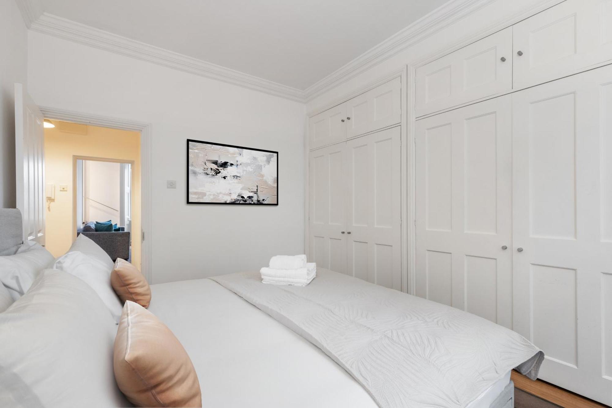 Apartment Heavenly Stays, Knightsbridge, Stylish 2-bd Escape