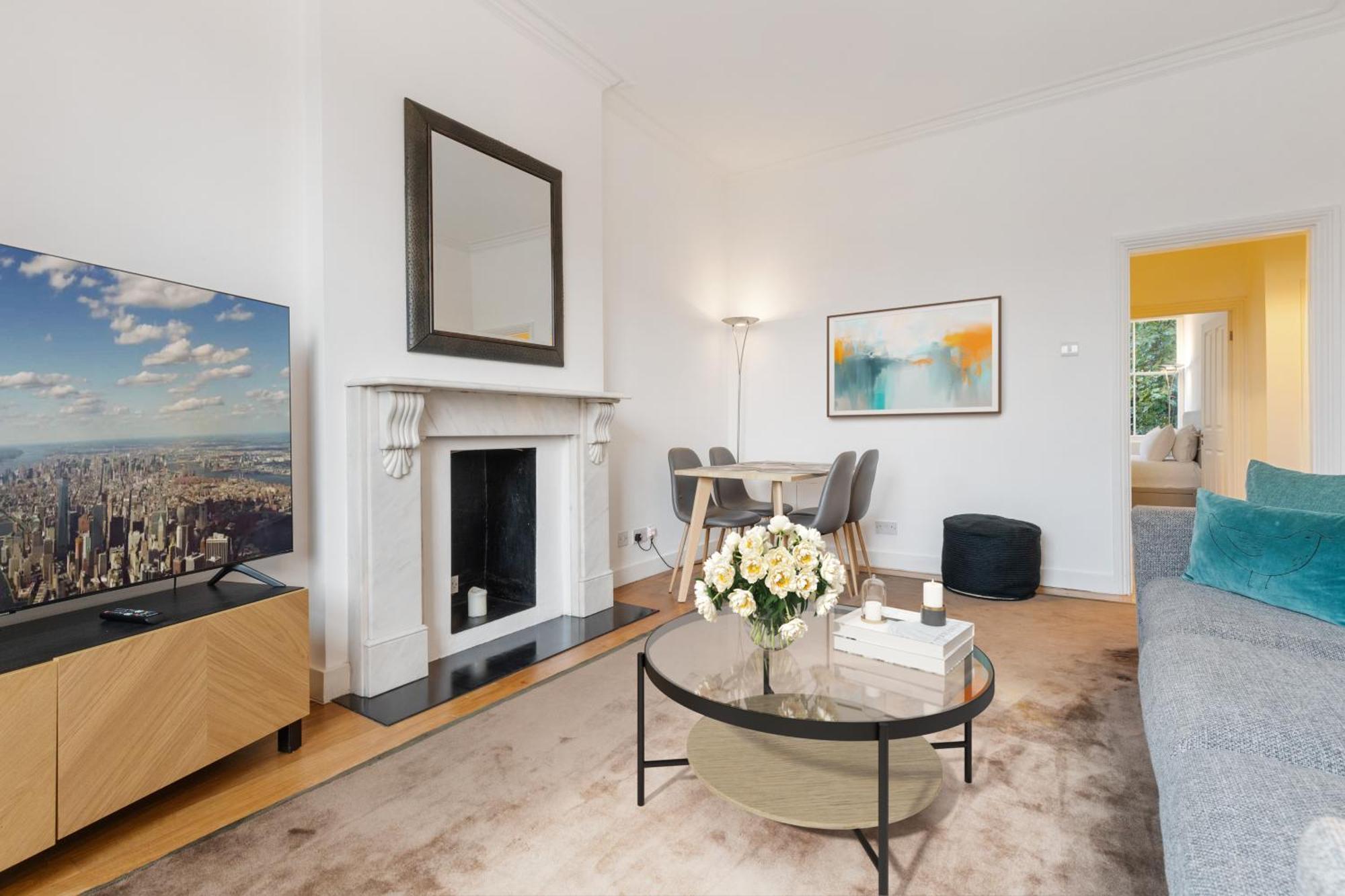 Heavenly Stays, Knightsbridge, Stylish 2-bd Escape Apartment *